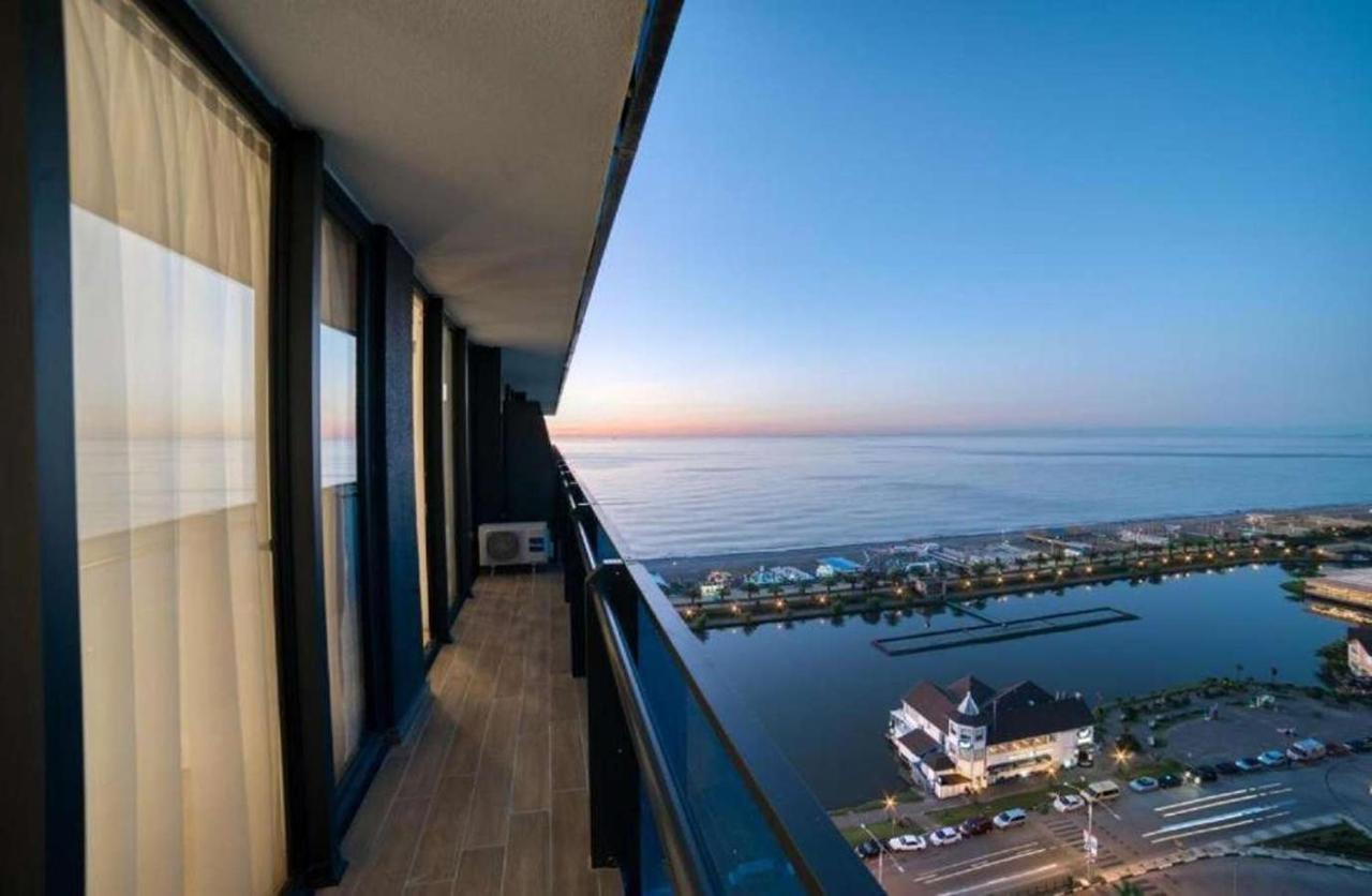 Orbi City Apartments Batumi Exterior foto
